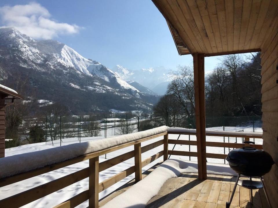 Chalet De L'Ours Brun, Gite 3 Etoiles Gere-Belesten Eksteriør billede